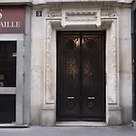 Charmant Nid Vue Tout Paris Neuf Calme Clair Ascenseur Ac
